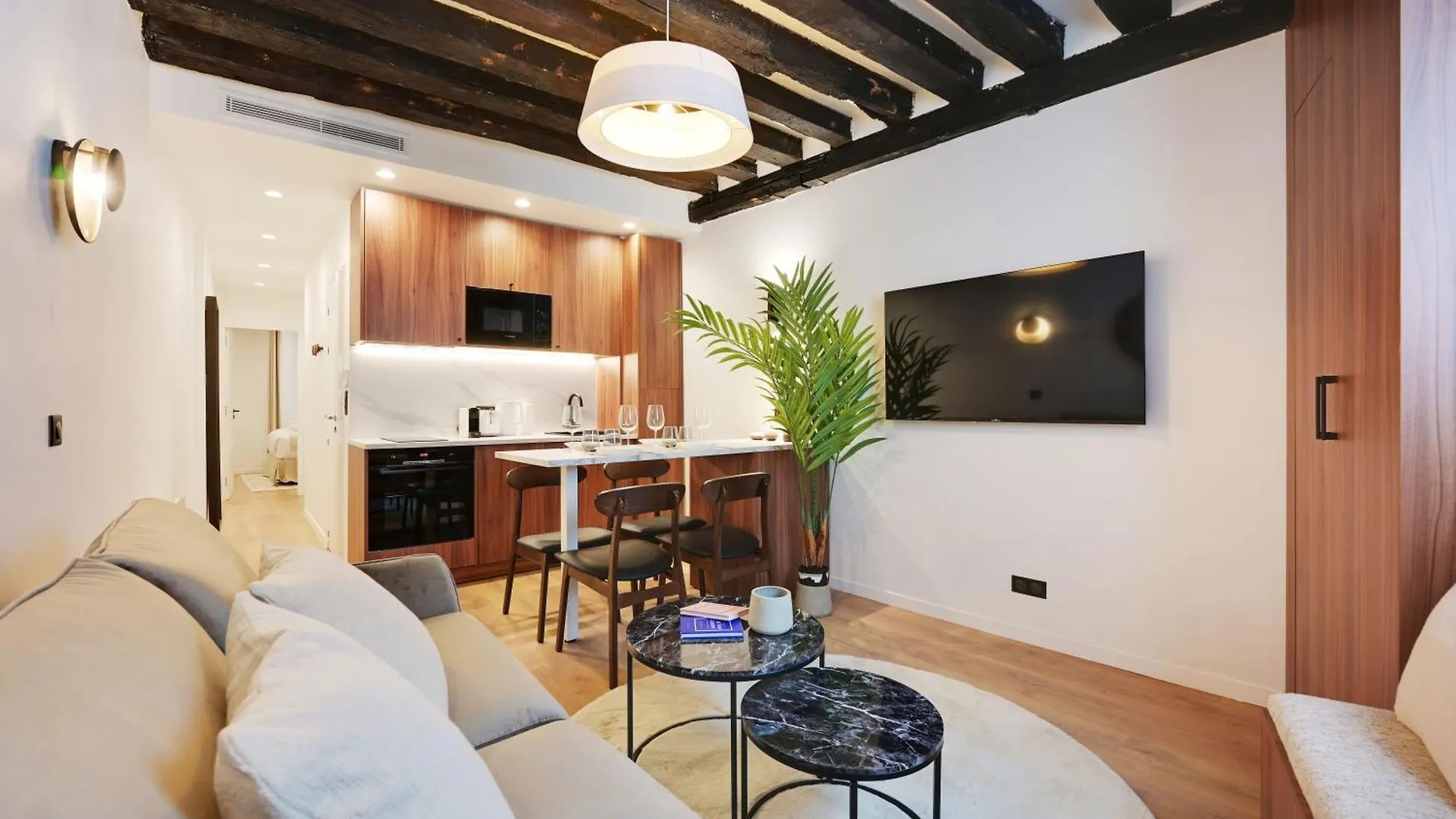 Chic Apartment - 1Br-4P -Ac- Marais-Vosges Parijs