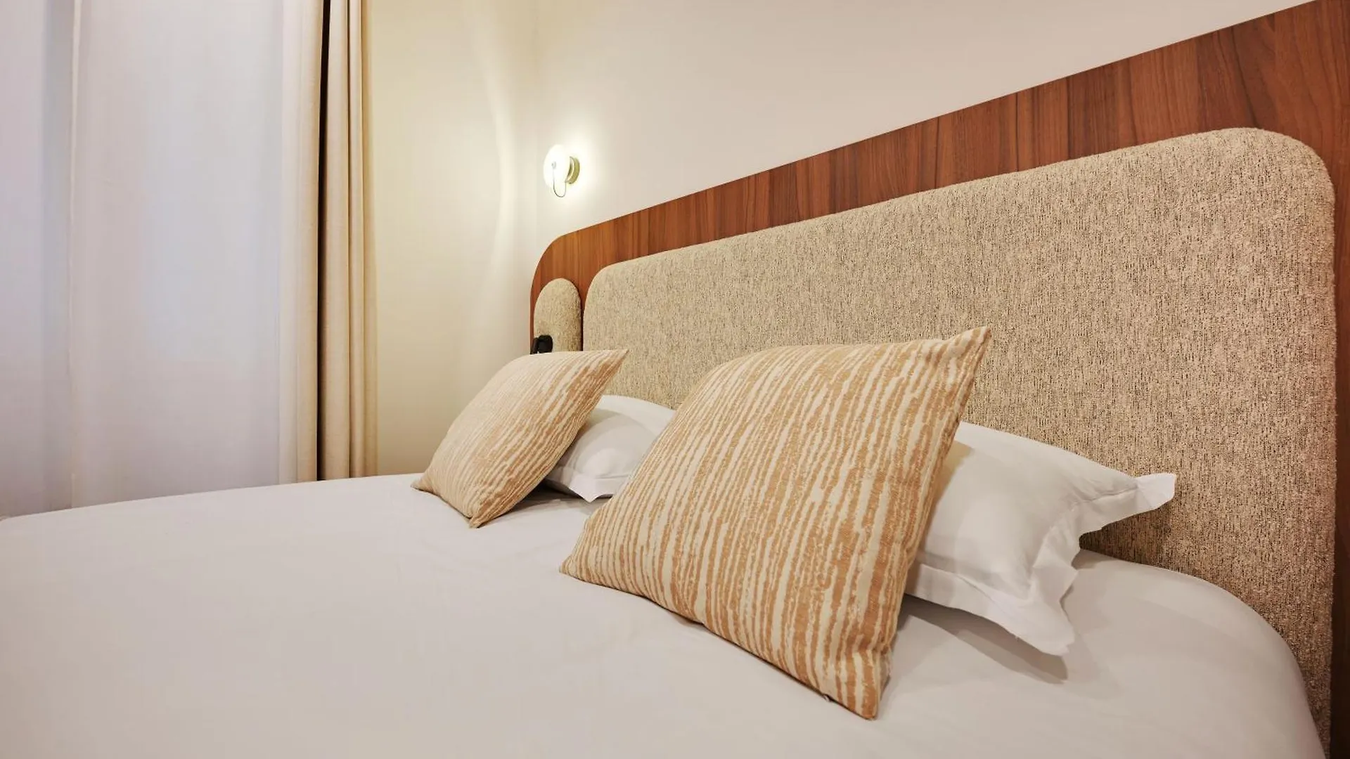 Chic Apartment - 1Br-4P -Ac- Marais-Vosges Parijs 0*,