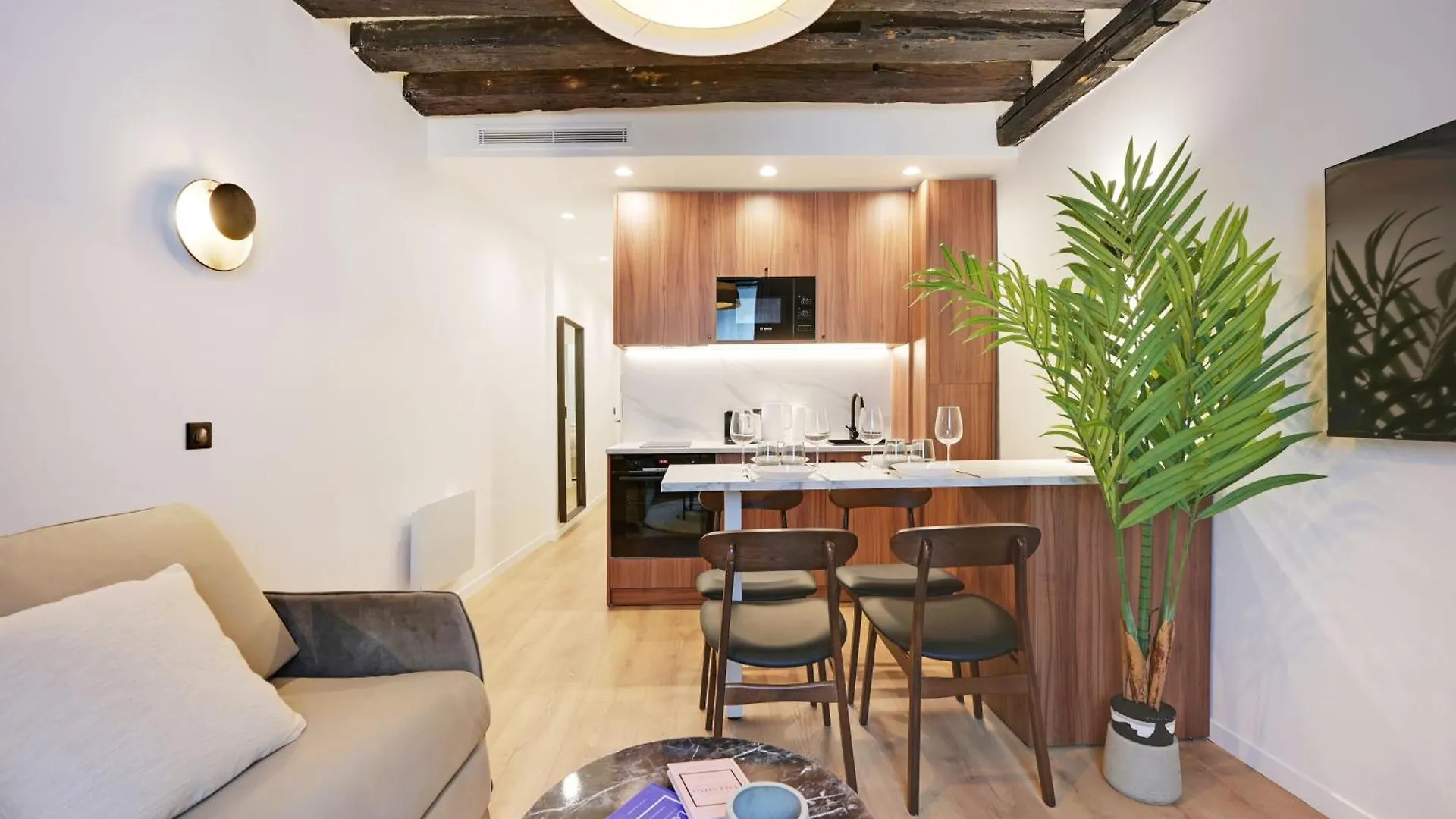 Chic Apartment - 1Br-4P -Ac- Marais-Vosges Parijs